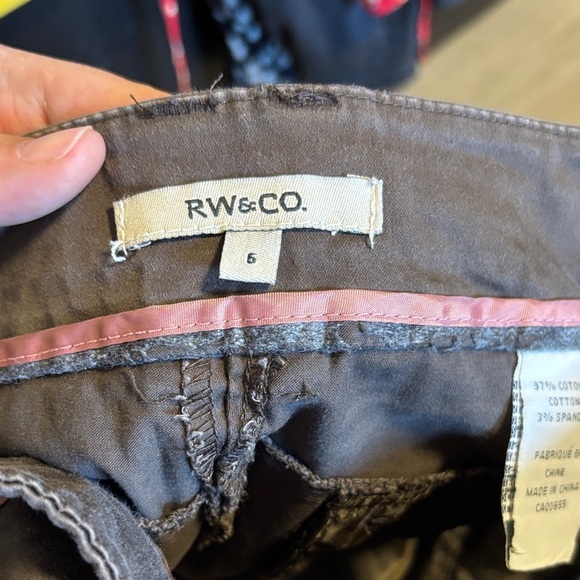 RW&CO. Taupe Cropped Trousers - Picture 2 of 4